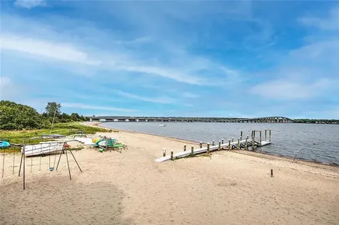 5 Curtis Road North Kingstown RI 02874