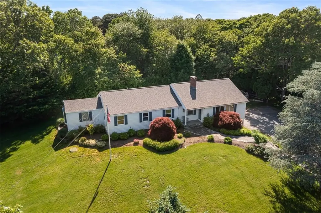 251 Succotash Road South Kingstown RI 02879