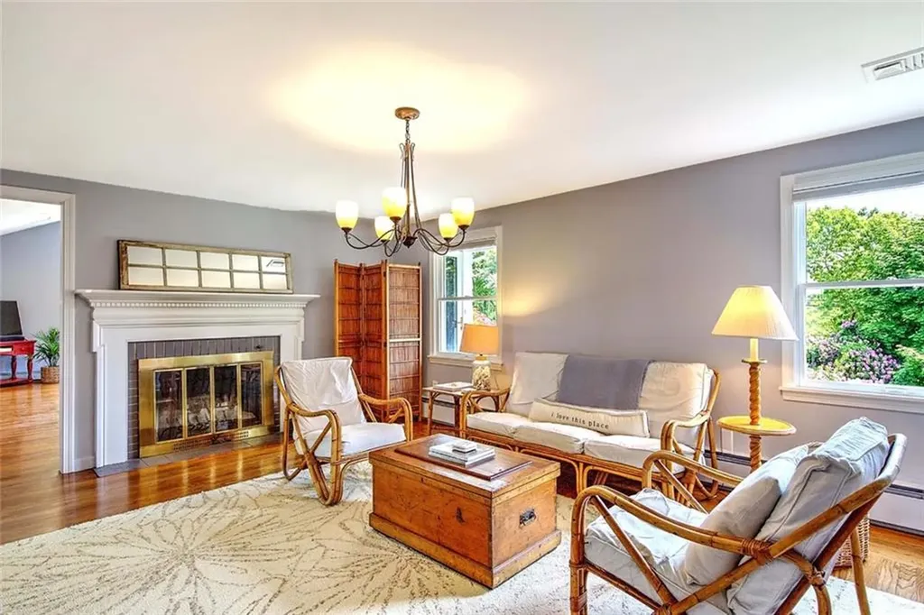 251 Succotash Road South Kingstown RI 02879