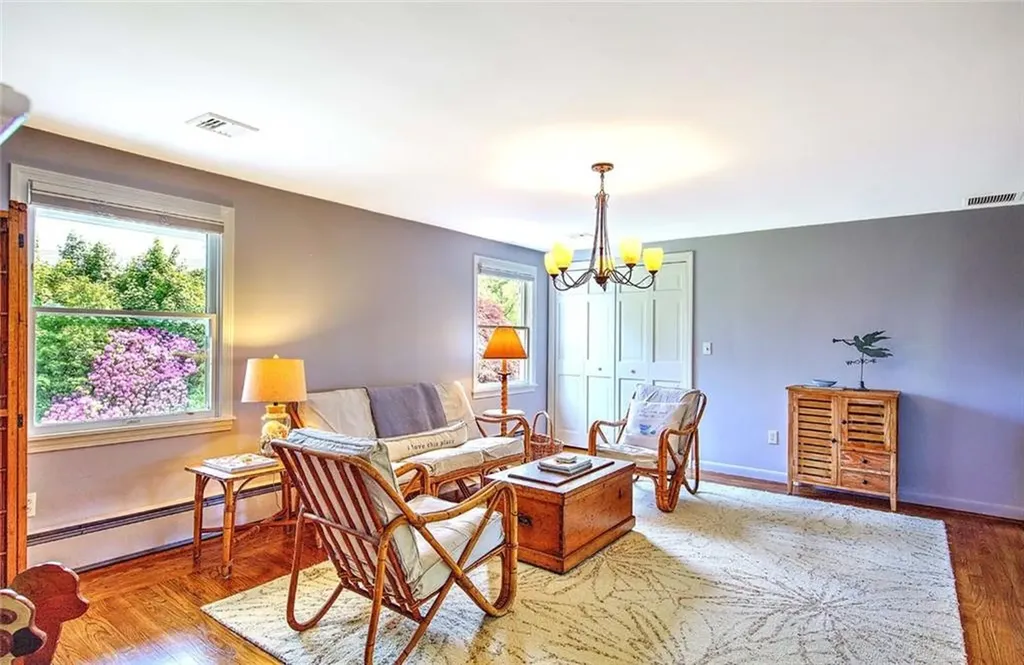251 Succotash Road South Kingstown RI 02879