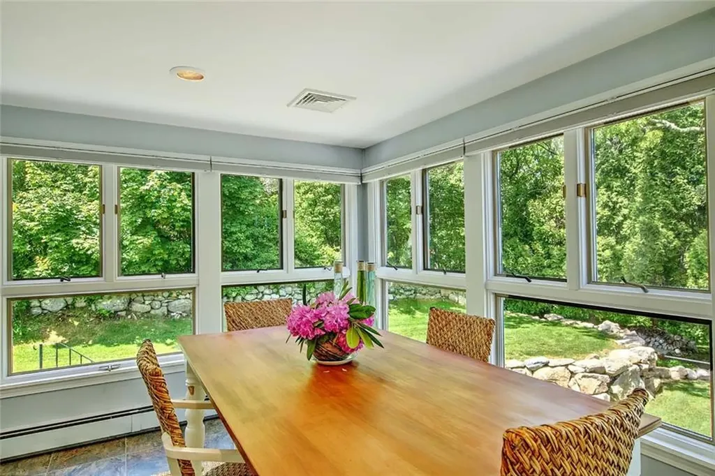 251 Succotash Road South Kingstown RI 02879
