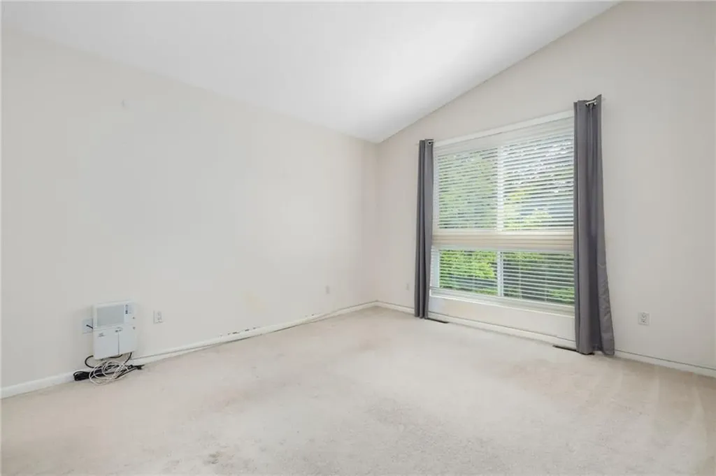 875 Halifax Drive Warwick RI 02886