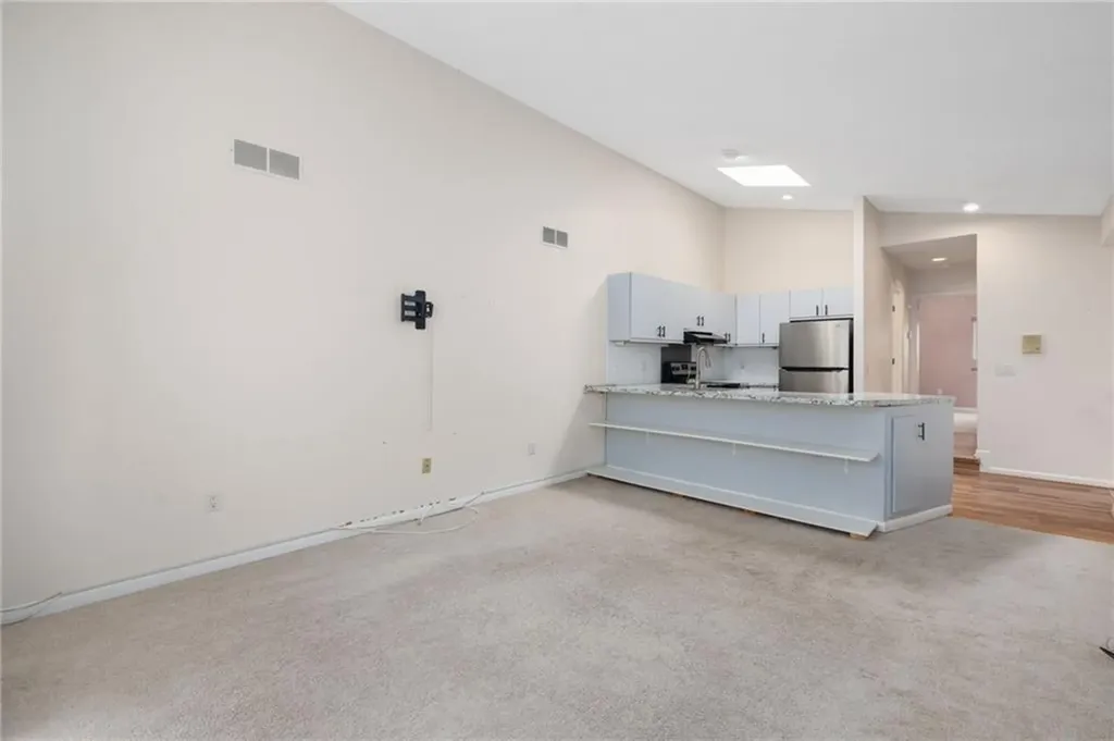 875 Halifax Drive Warwick RI 02886