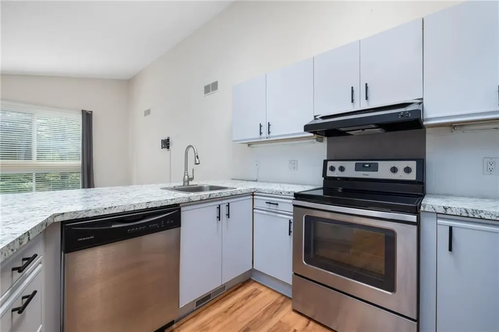 875 Halifax Drive Warwick RI 02886