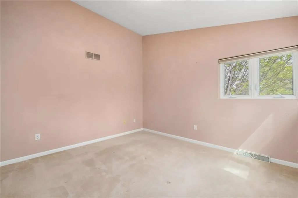 875 Halifax Drive Warwick RI 02886