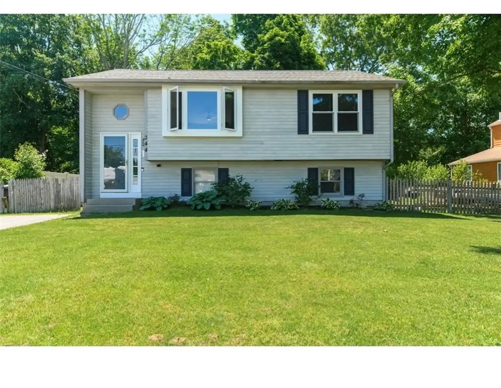 244 Samuel Gorton Avenue Warwick RI 02889