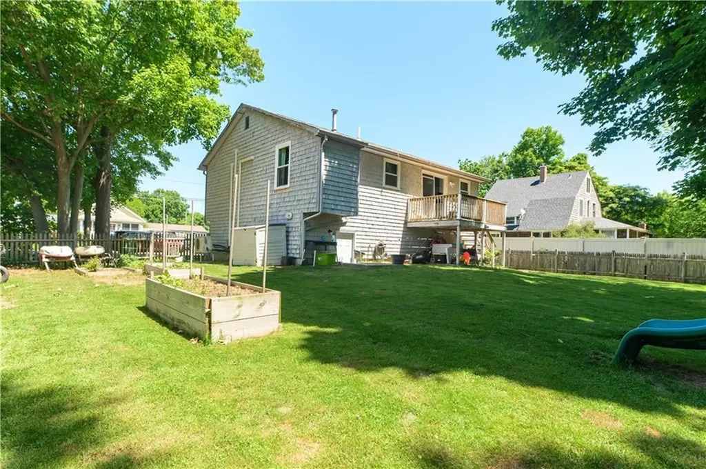 244 Samuel Gorton Avenue Warwick RI 02889