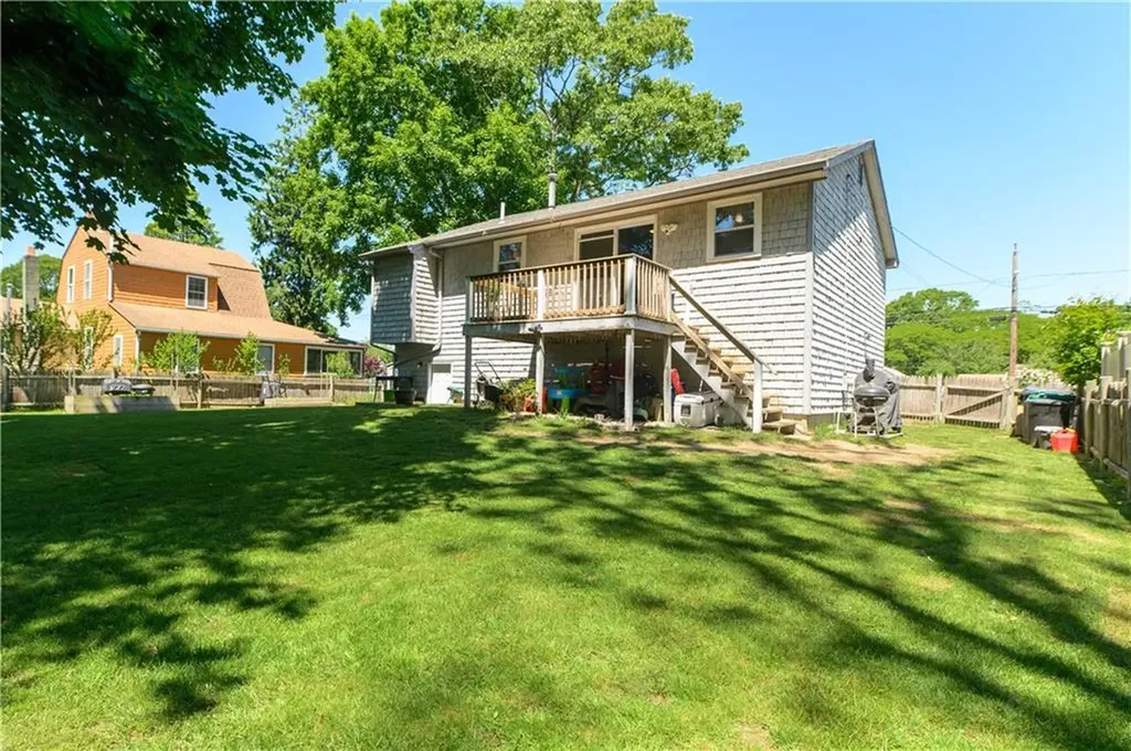 244 Samuel Gorton Avenue Warwick RI 02889