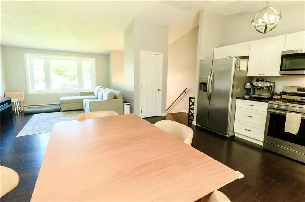 244 Samuel Gorton Avenue Warwick RI 02889