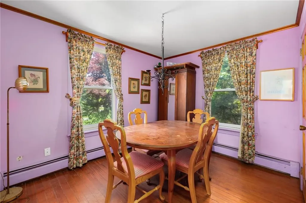 469 Wapping Road Portsmouth RI 02871