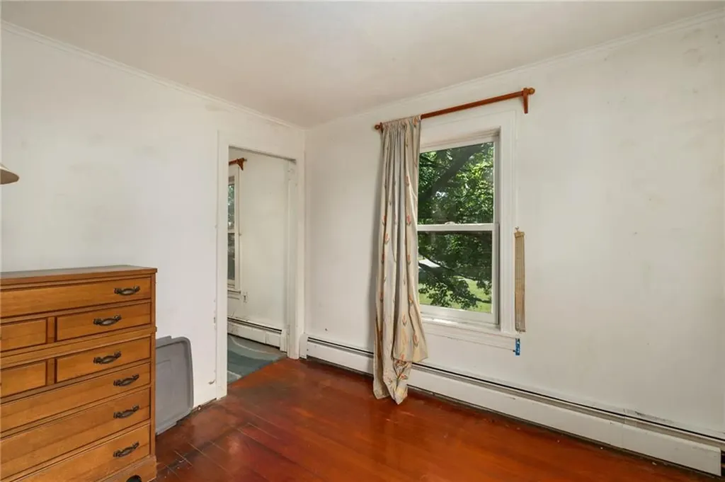 469 Wapping Road Portsmouth RI 02871