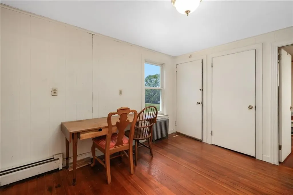469 Wapping Road Portsmouth RI 02871