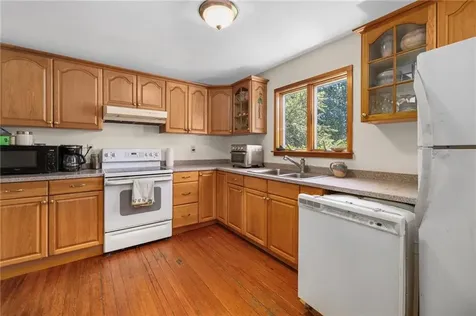 469 Wapping Road Portsmouth RI 02871