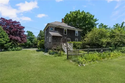 469 Wapping Road Portsmouth RI 02871