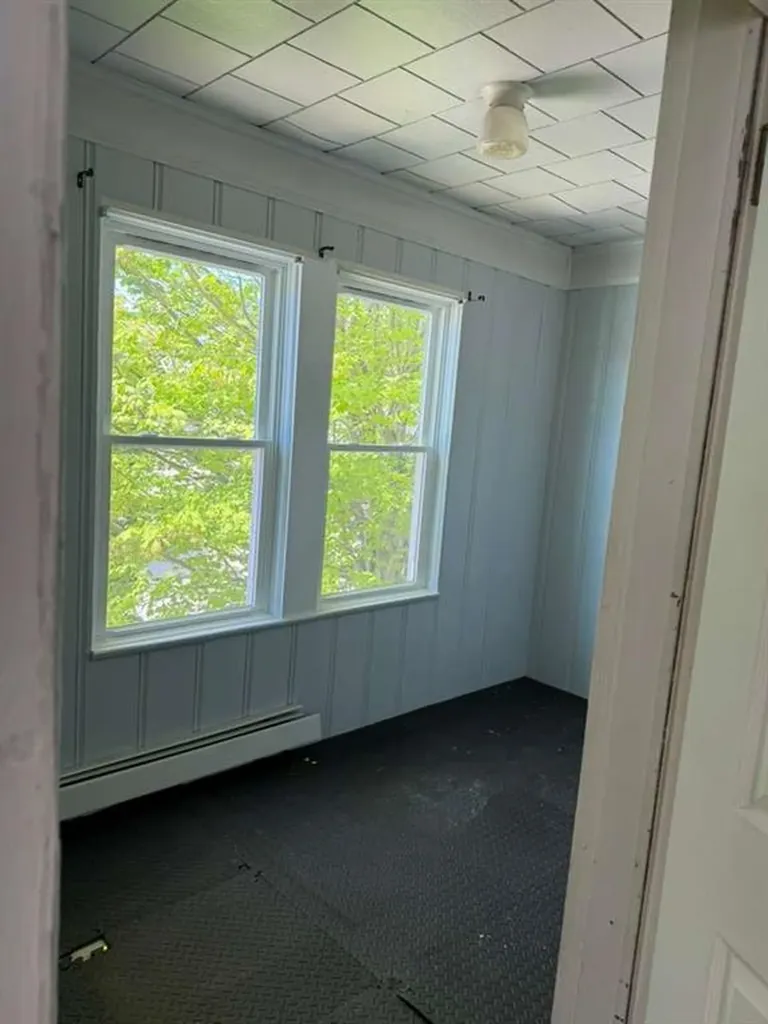 304 Webster Avenue Cranston RI 02920