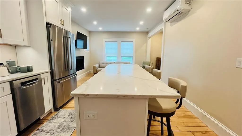 35 Memorial Boulevard Newport RI 02840