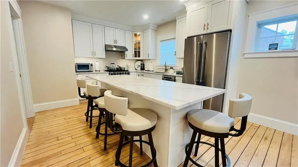 35 Memorial Boulevard Newport RI 02840