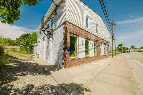 1019 Main Road Tiverton RI 02878