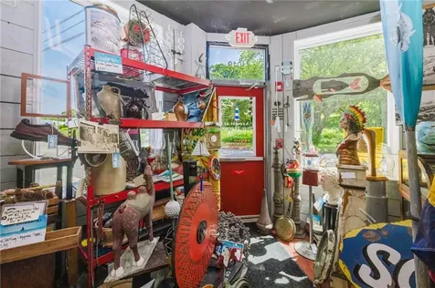 1019 Main Road Tiverton RI 02878