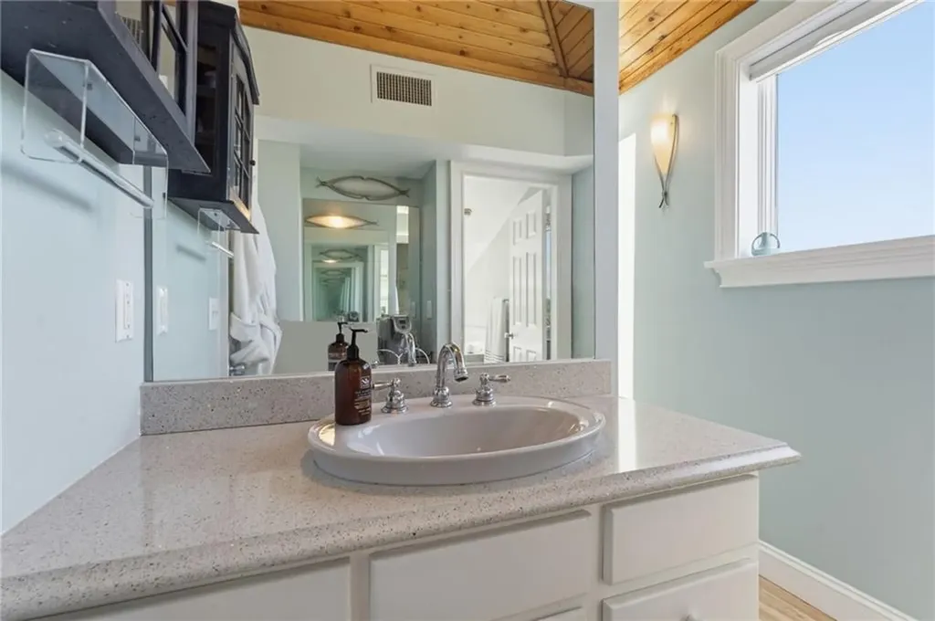 180 Clearview Road Charlestown RI 02813