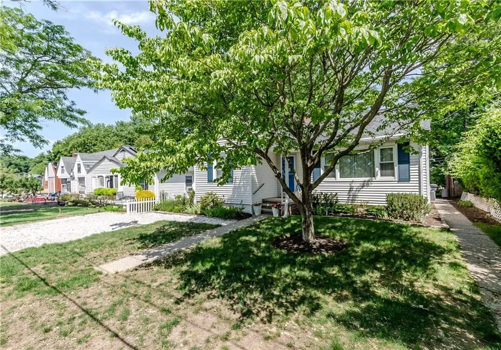 111 Isabella Avenue Providence RI 02908