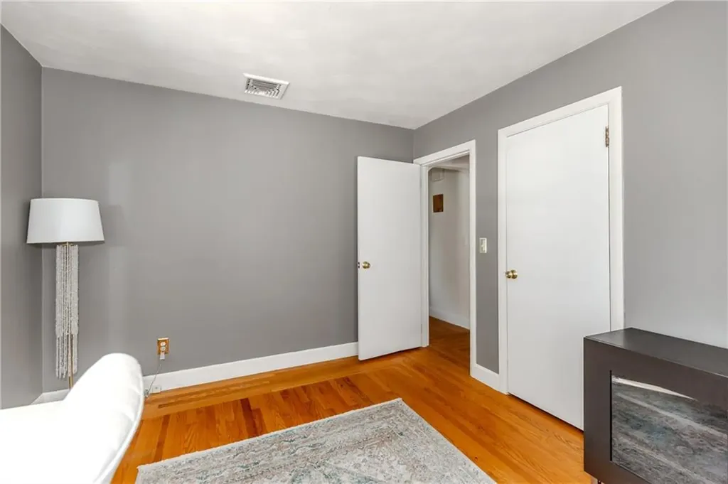 111 Isabella Avenue Providence RI 02908