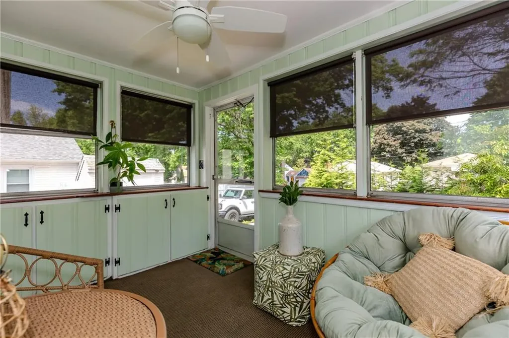 111 Isabella Avenue Providence RI 02908
