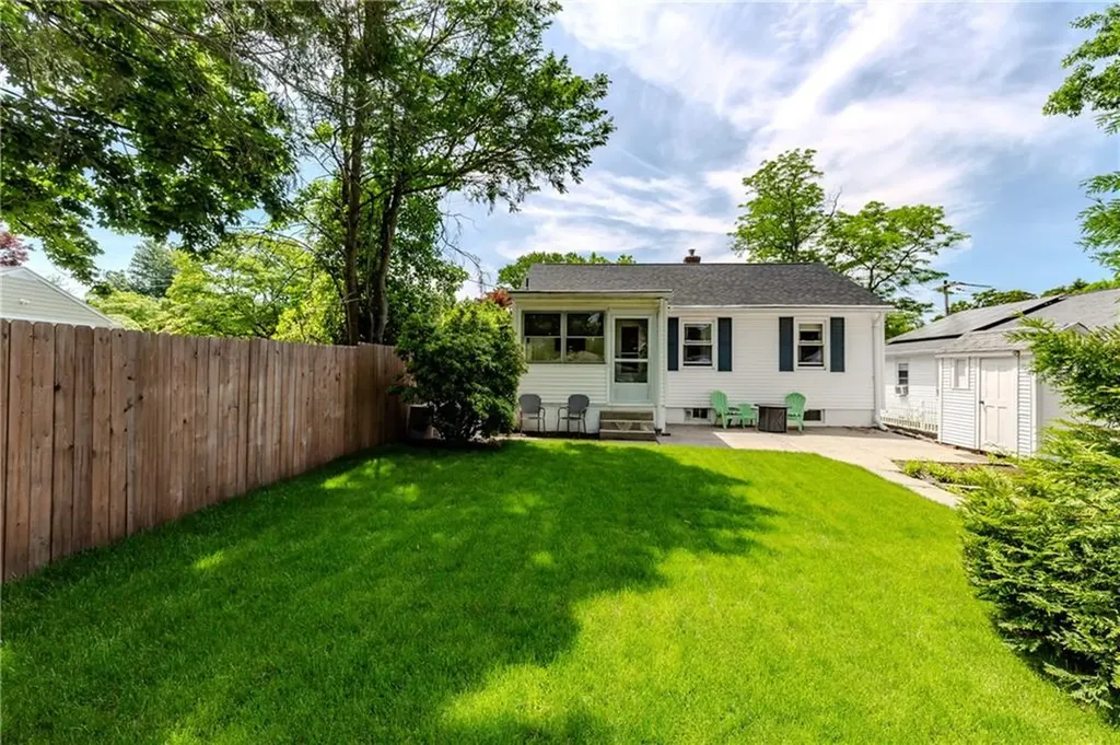 111 Isabella Avenue Providence RI 02908