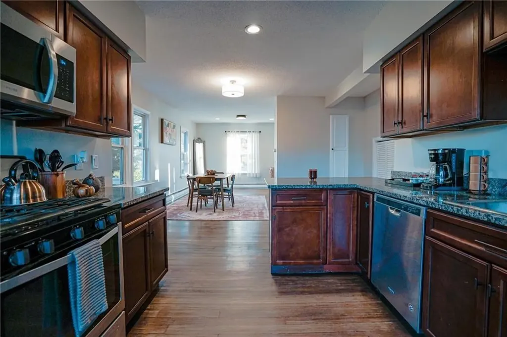 59 Bourne Avenue East Providence RI 02916