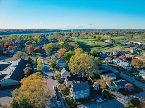 59 Bourne Avenue East Providence RI 02916