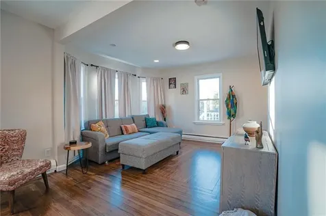 59 Bourne Avenue East Providence RI 02916
