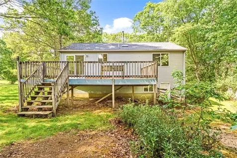 107 Huckleberry Road North Kingstown RI 02852