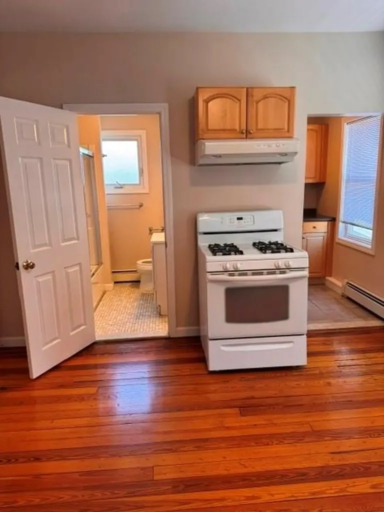 595 597 Armistice Boulevard Pawtucket RI 02861