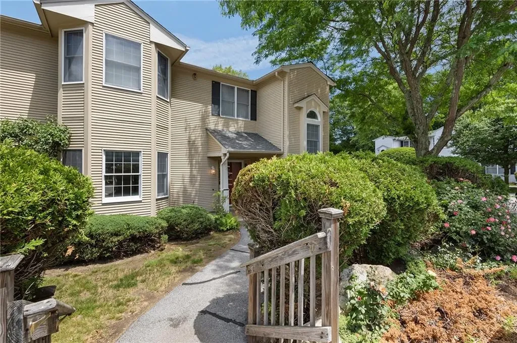 43 Trellis Drive West Warwick RI 02893