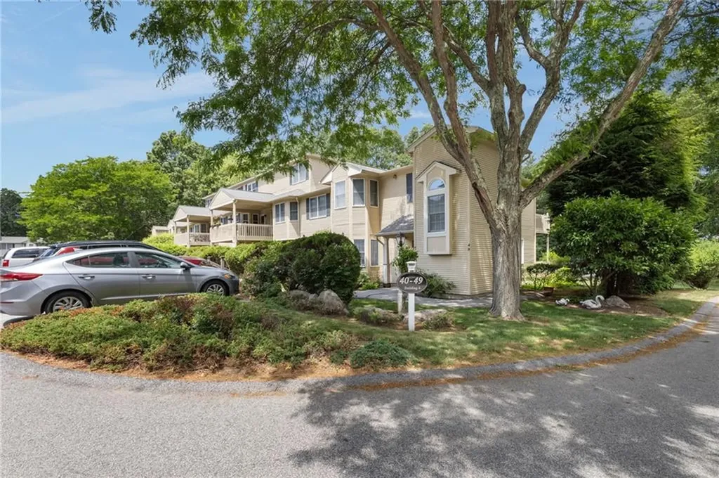 43 Trellis Drive West Warwick RI 02893