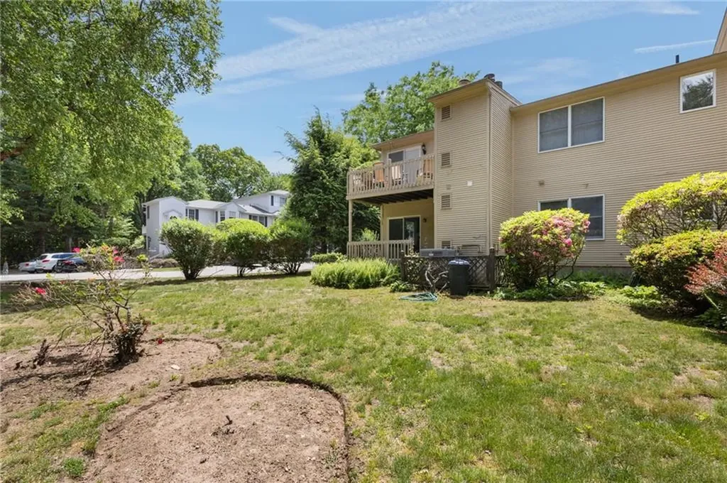 43 Trellis Drive West Warwick RI 02893