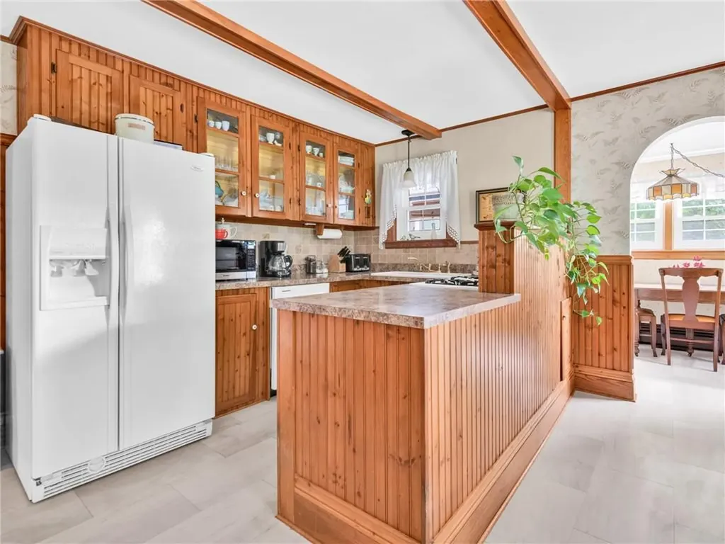 335 Eagle Peak Road Burrillville RI 02859