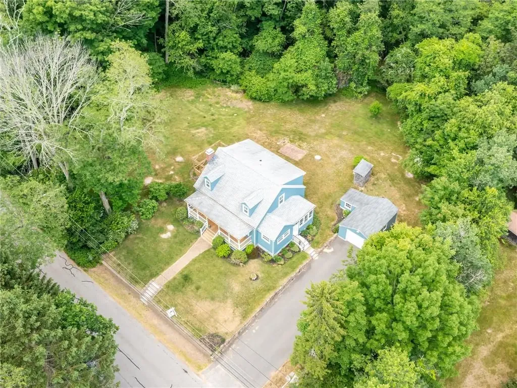 335 Eagle Peak Road Burrillville RI 02859