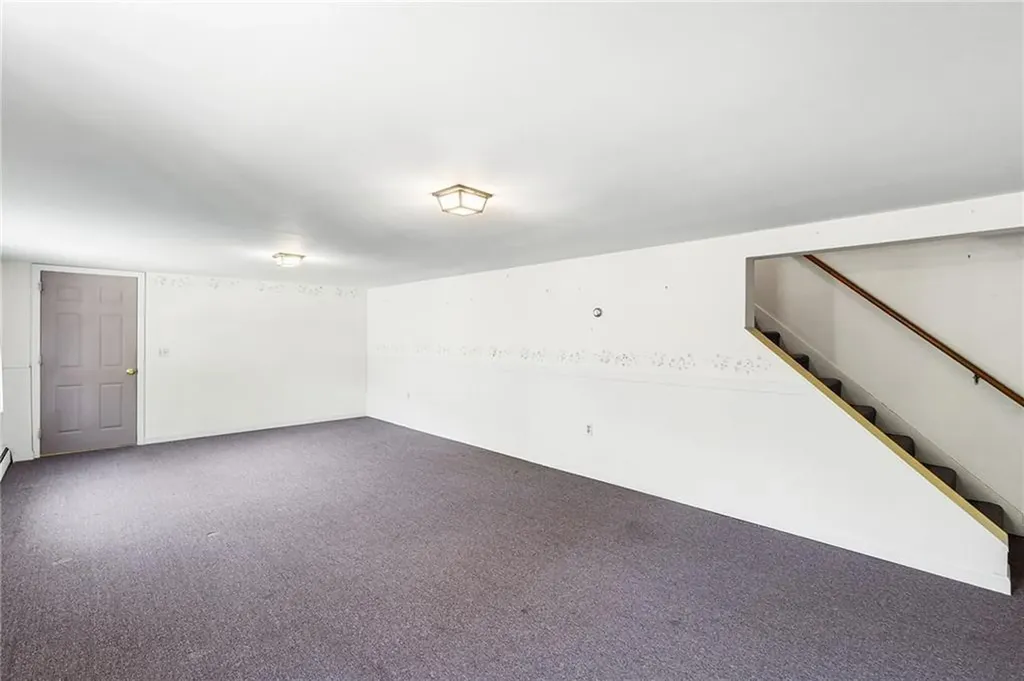 105 Fairfield Drive North Kingstown RI 02852