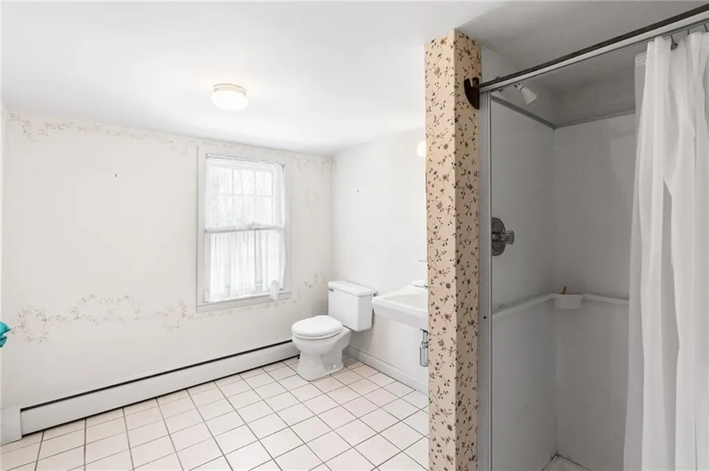 105 Fairfield Drive North Kingstown RI 02852