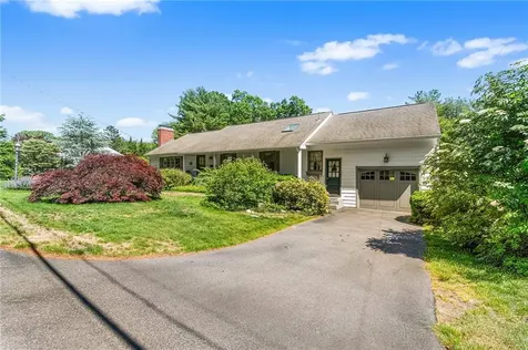 105 Fairfield Drive North Kingstown RI 02852