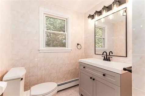 680 Fletcher Road North Kingstown RI 02852