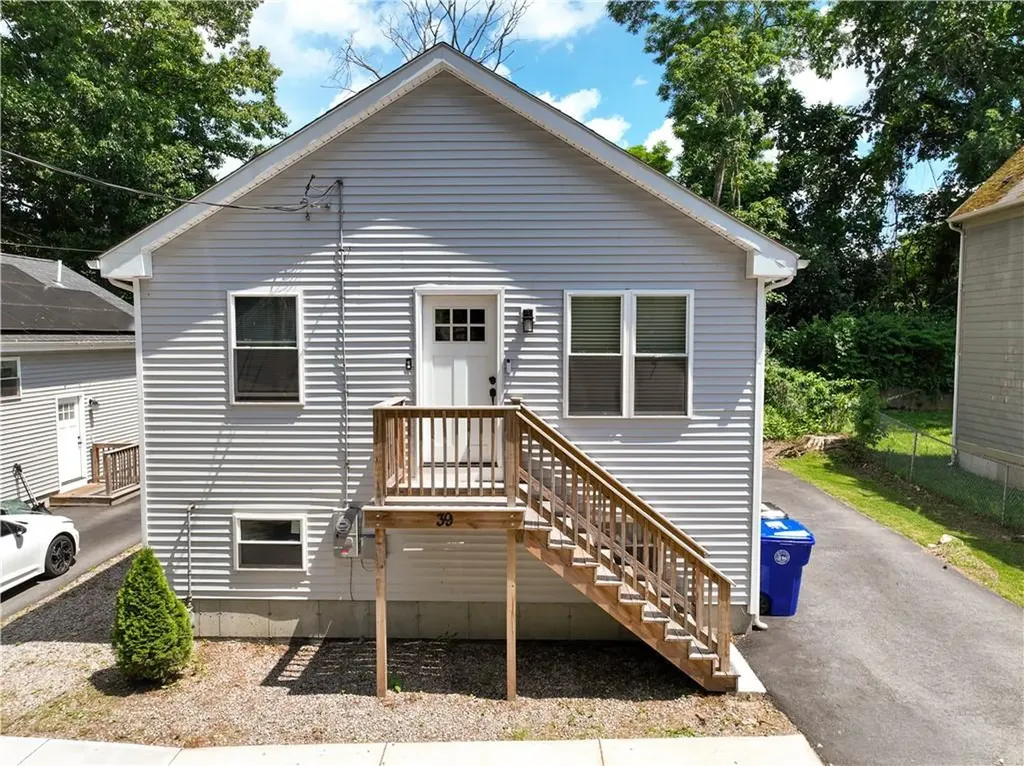 39 Derry Street Providence RI 02908