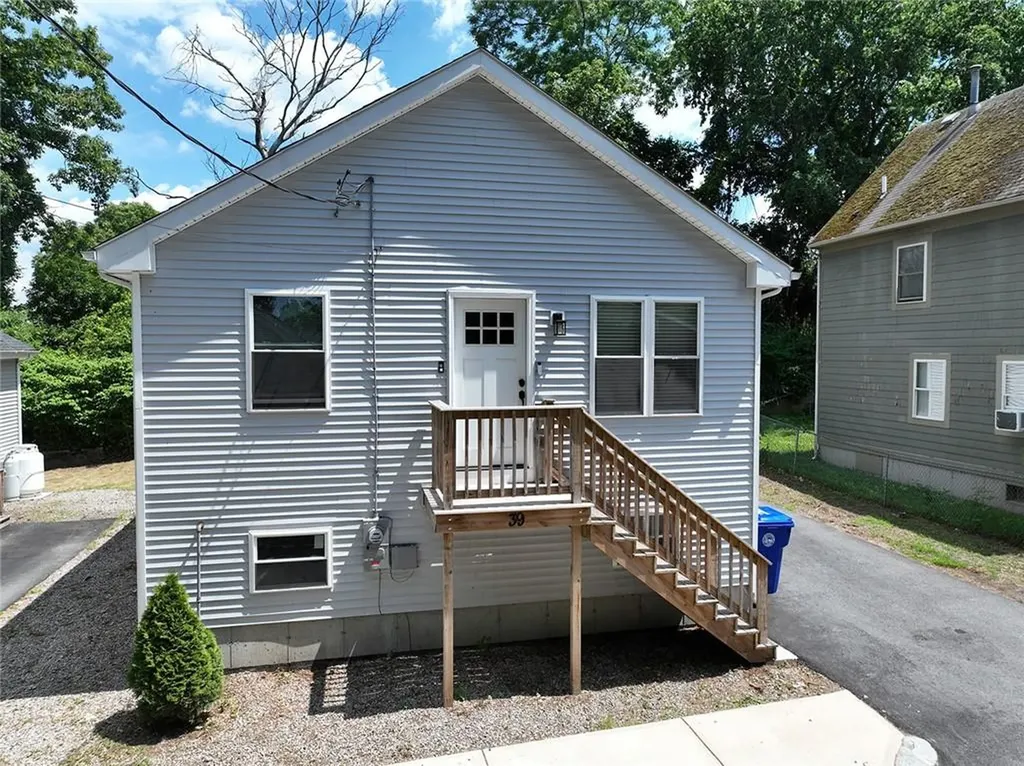 39 Derry Street Providence RI 02908