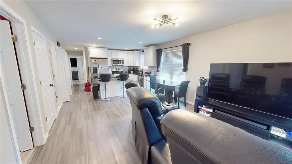 39 Derry Street Providence RI 02908