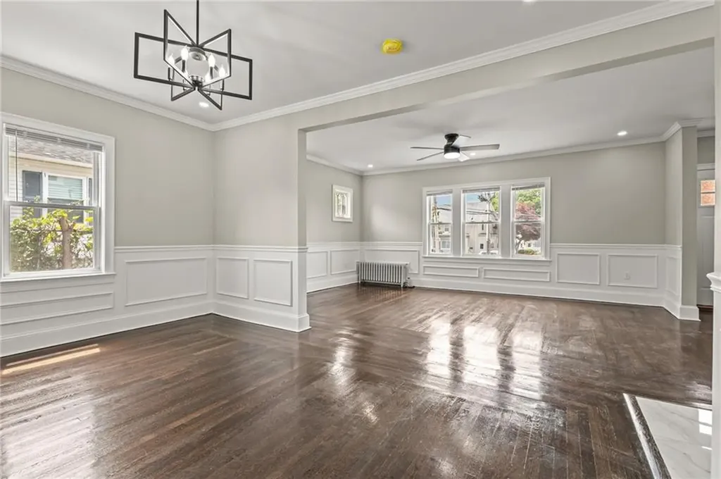 200 Narragansett Avenue Providence RI 02907