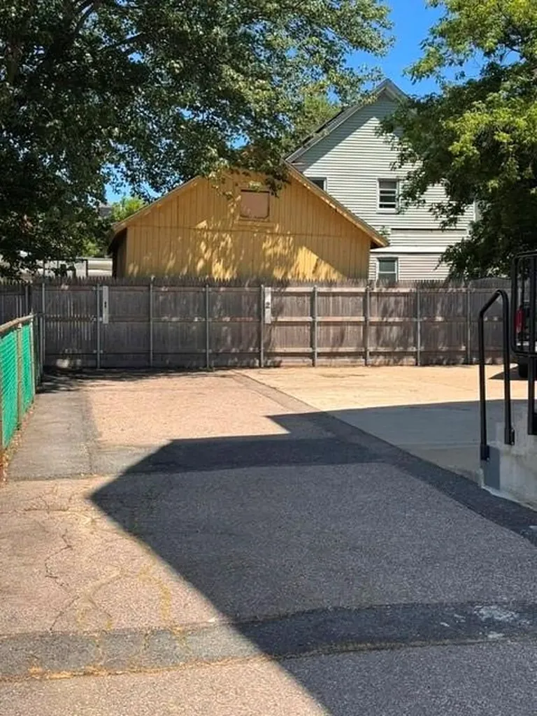 28 30 Gooding Street Pawtucket RI 02860