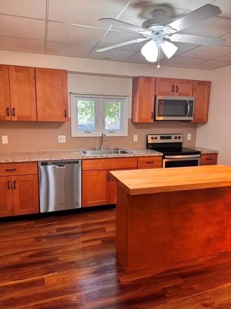 28 30 Gooding Street Pawtucket RI 02860