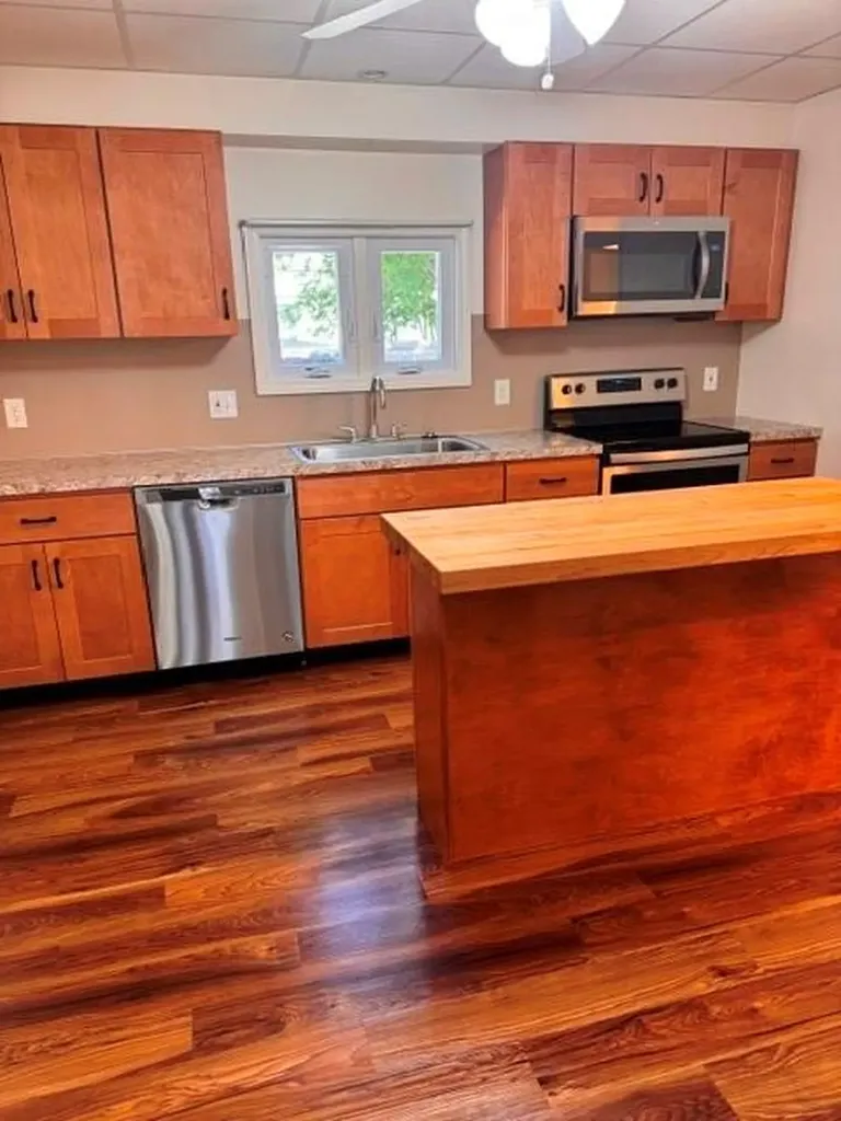 28 30 Gooding Street Pawtucket RI 02860