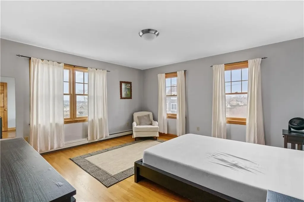 2 Easton Terrace Middletown RI 02842
